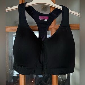 Zip front under armor bra 34DDD
